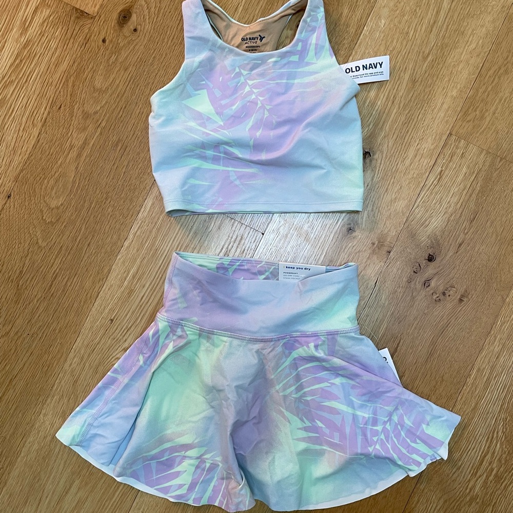 NWT Old Navy Powersoft active skort and top set. Never worn.